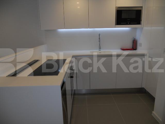 			New Instruction, 2 Bedroom, 1 bath, 1 reception Apartment			 Dance Square , CLERKENWELL-FARRINGDON-OLD STREET